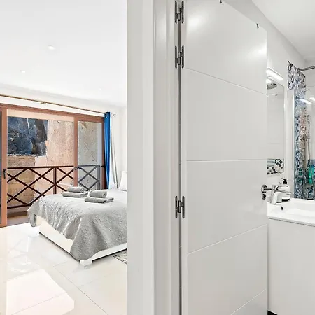 Duplex Ocean View In Neptuno Appartement